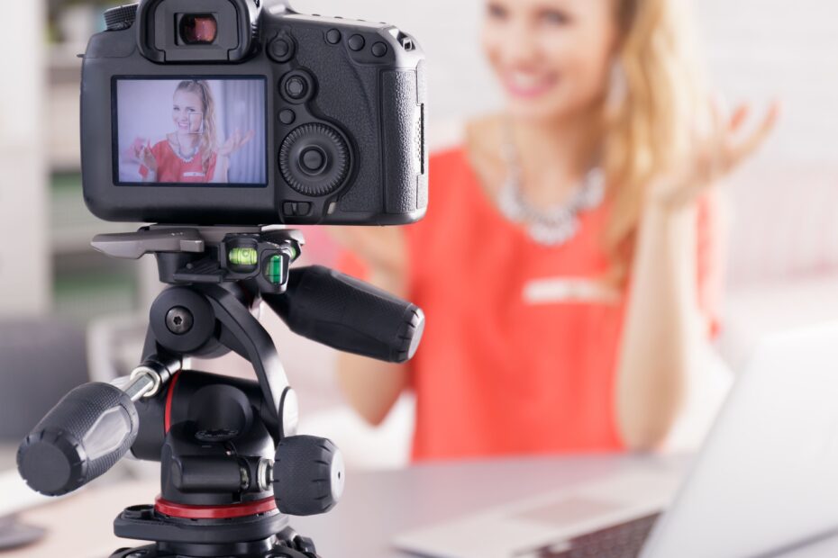 Recruiting Videos Can Help Your Company Make a Great First Impression
